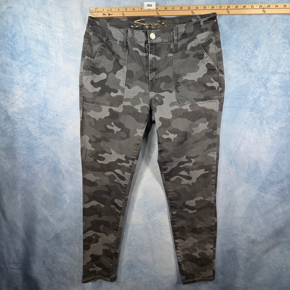 Seven7 Women Grey Camo Utility Ankle Skinny Pants Size 12 Camouflage Stretch